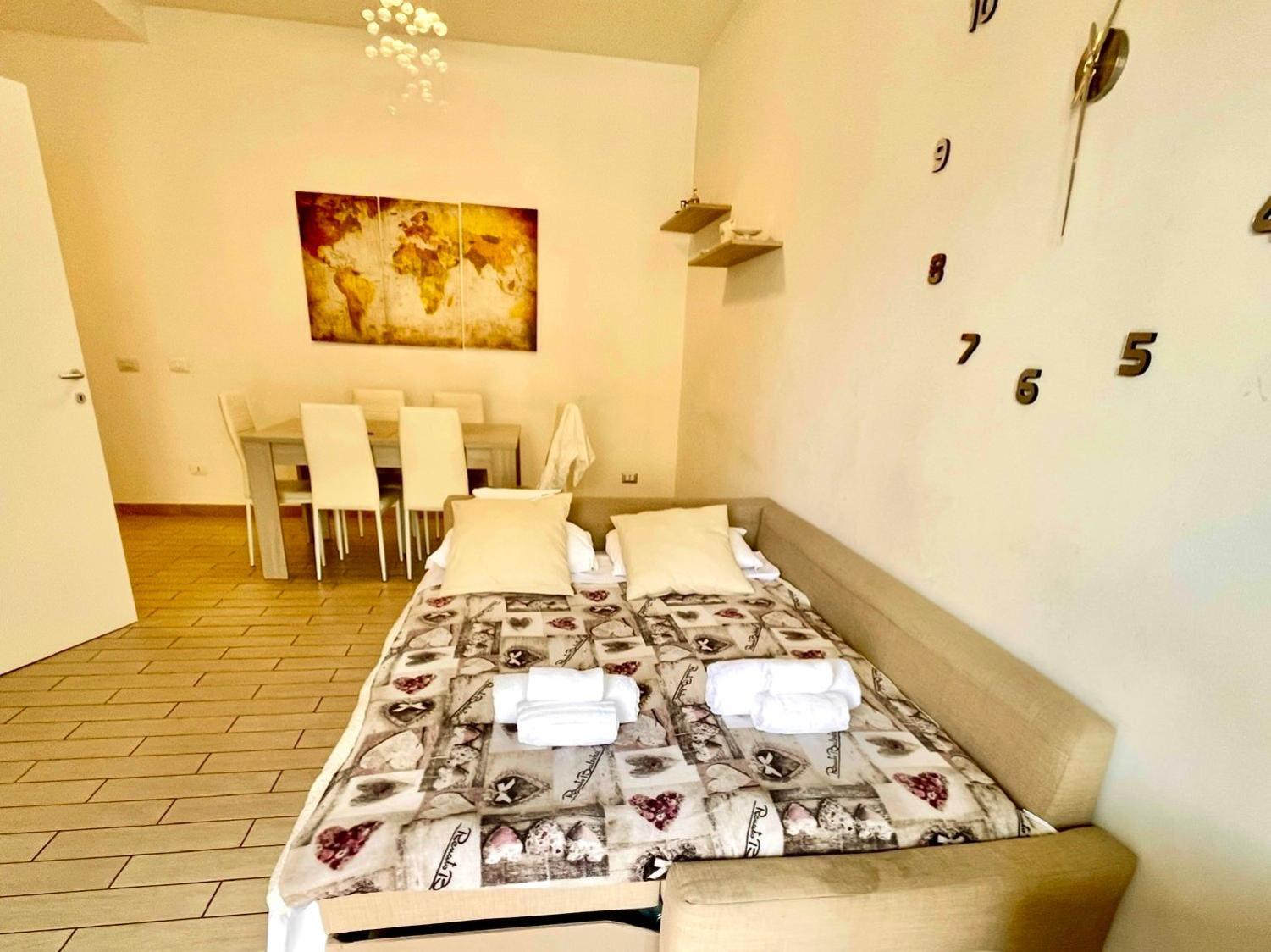 Domus Laterani By Jfm - Comfortable Apartment Big Terrace Colosseo Roma Exterior foto