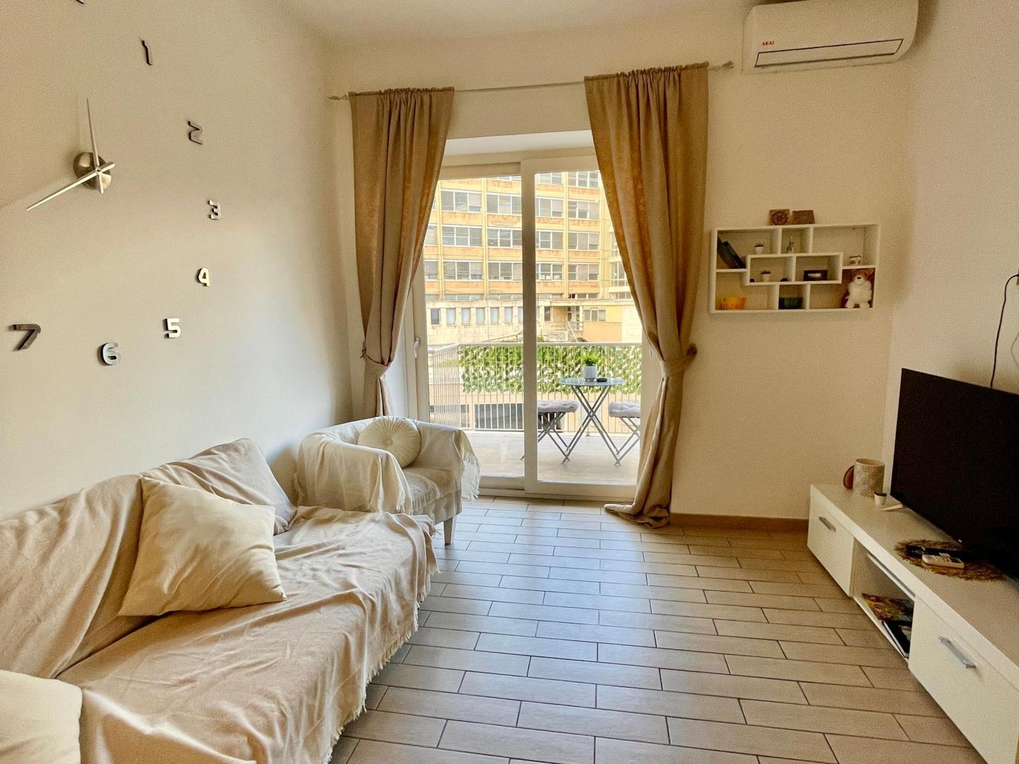 Domus Laterani By Jfm - Comfortable Apartment Big Terrace Colosseo Roma Exterior foto